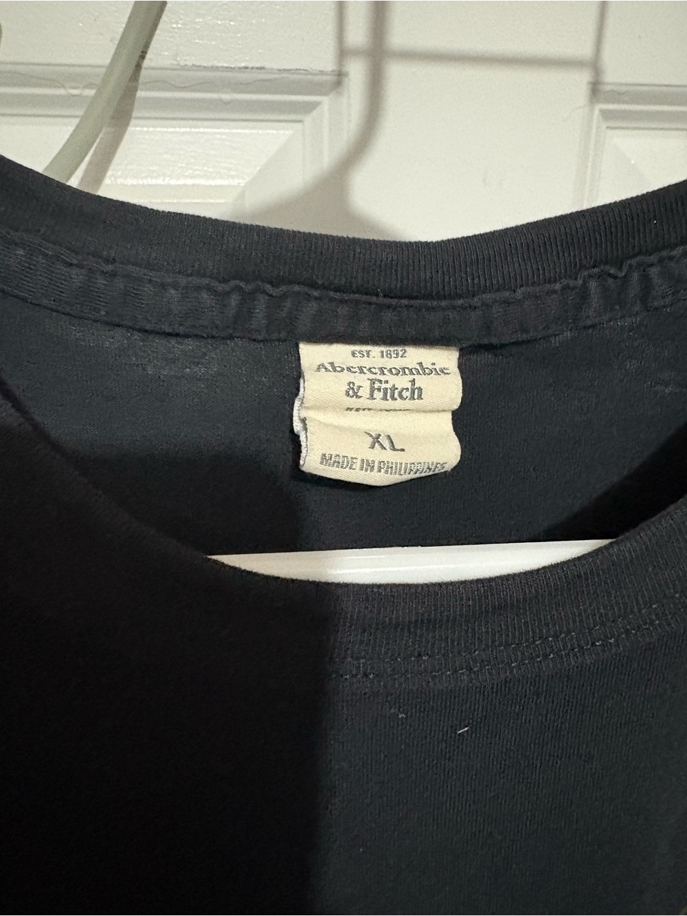 Star Wars Black Tee with Gold Logo Outline - Picture 2 of 4